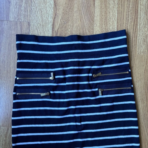 Cache striped navy blue white nautical midi pencil skirt gold zippers size S - Picture 2 of 10